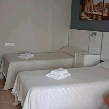 Apartamento Triana, 5 Mins Centro Севиля Екстериор снимка