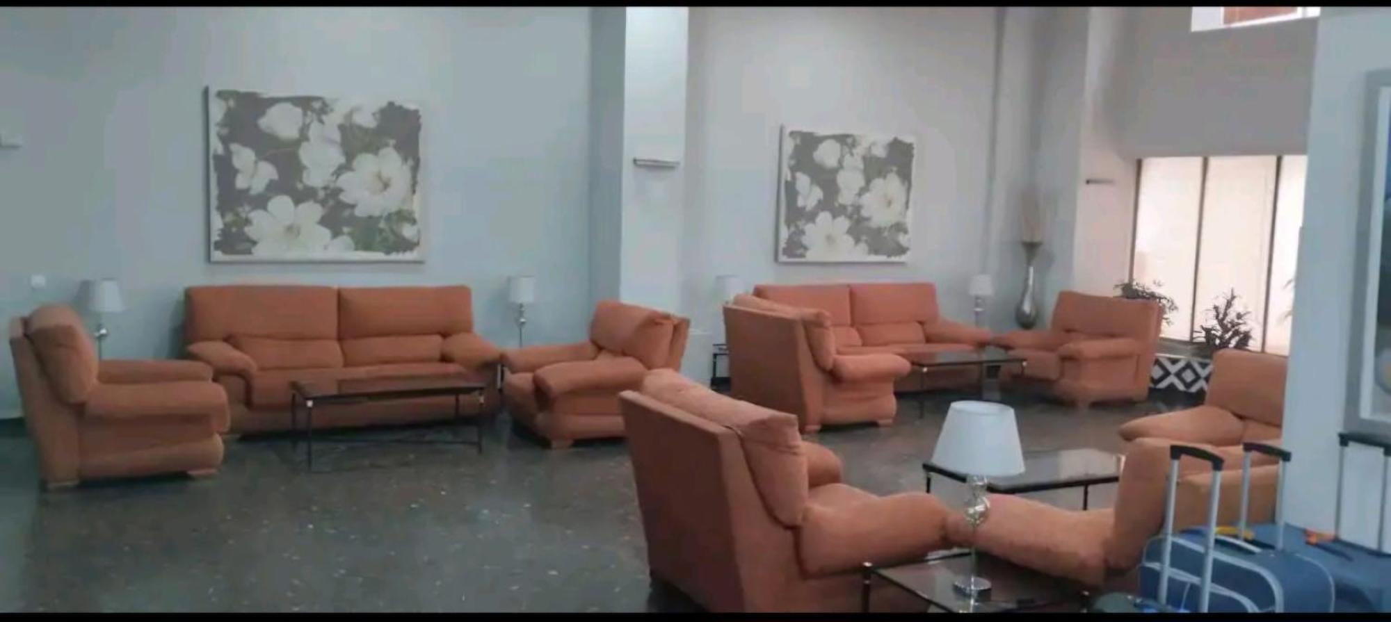 Apartamento Triana, 5 Mins Centro Севиля Екстериор снимка